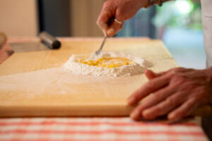 Tortelloni chiusi a mano uno a uno